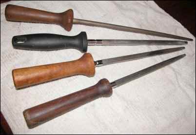 Learn How to Sharpen Knives at Home, Basic Knife Sharpening, using a strop, using a honing steel, homesteading